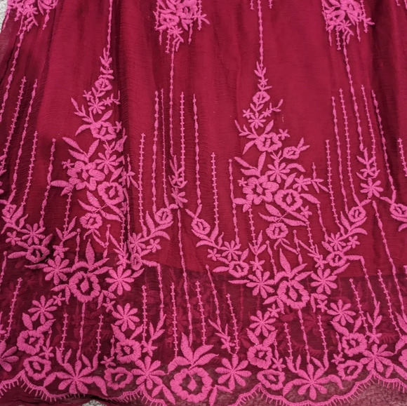 Sundance pink red embroidered tunic top size medium - Picture 3 of 9
